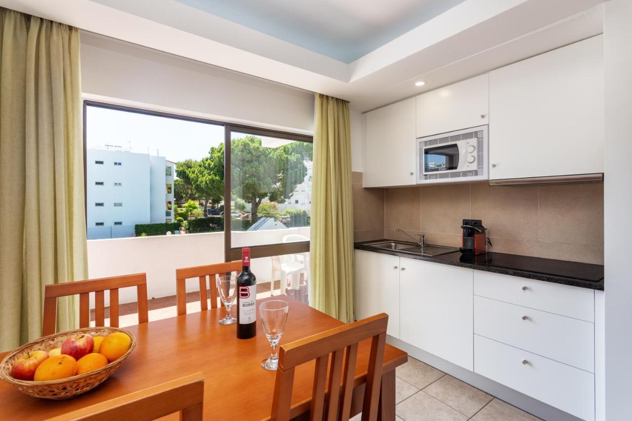 Apartamento Host Wise - Bright Cozy Flats W Terrace & Pool Quarteira Exterior foto